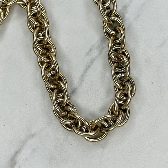 Lightweight Gold Tone Chain Belt XS/Small (XS/S) ✨ - Picture 8 of 9